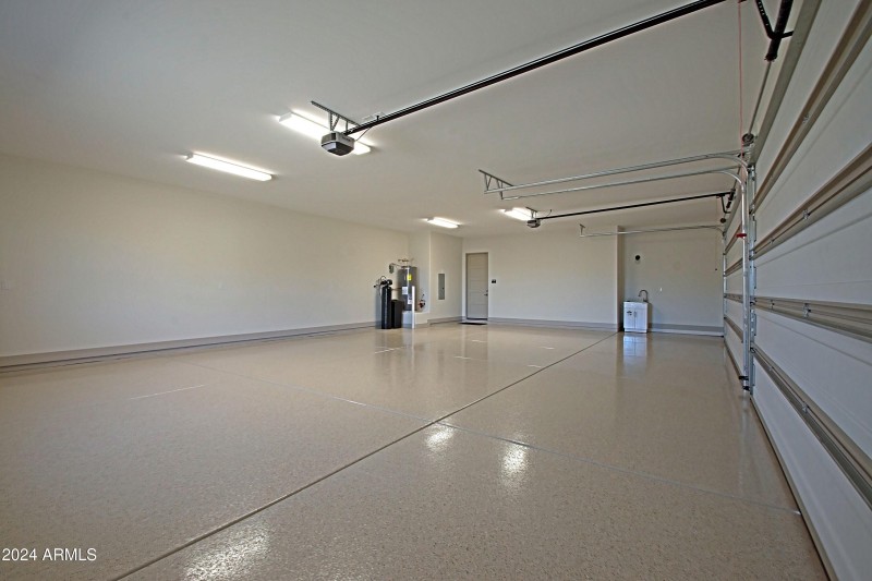 Garage 2
