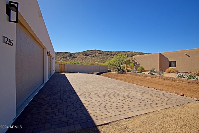 Garage Entry 2