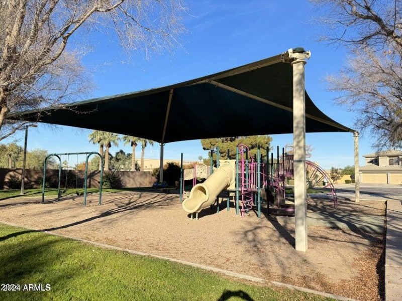 1384 E. Morelos Streetlis 4