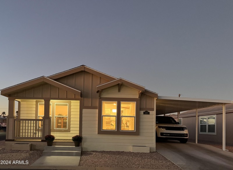 Ample Carport Paking