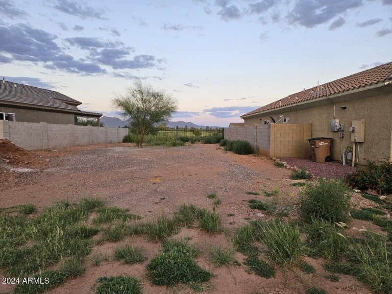 XXX Camino del Rancho all fenced