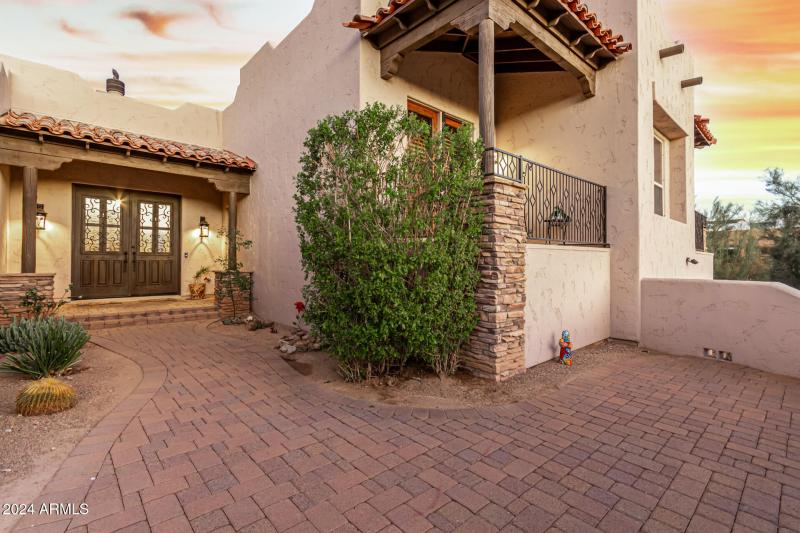 0011-09 - 12th 33207