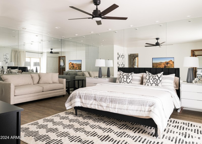 Moonlight Guest Room 6