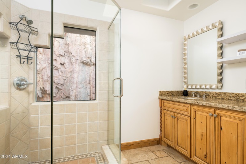 Moonlight Guest House Bathroom