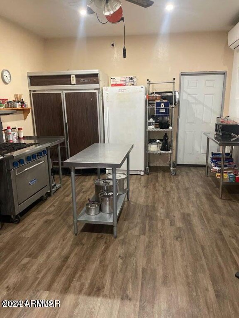 20241029223307845518000000-o