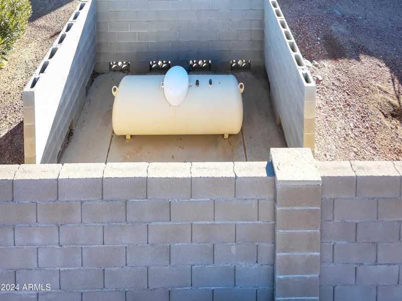 Propane tank