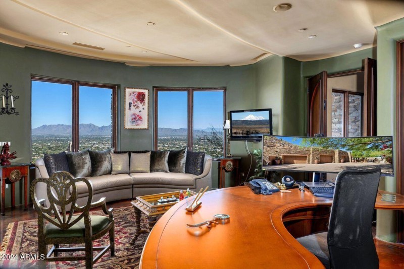 Exceptional Views While you Work