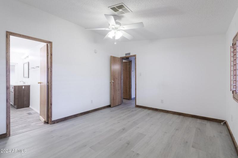 Broadway Rd (19).jpg-SMALL