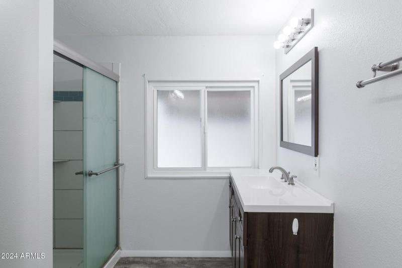 Broadway Rd (21).jpg-SMALL