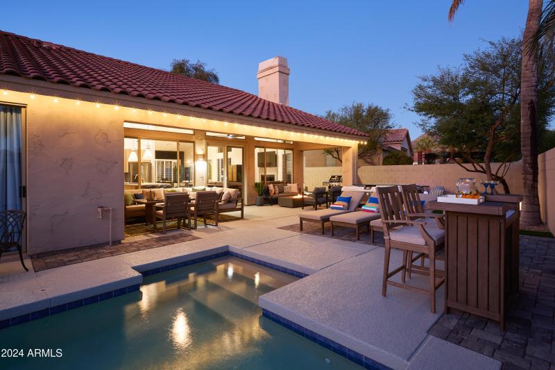 Night Lighting Outside