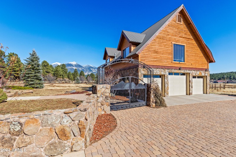 8950 W Antoinette Way-56