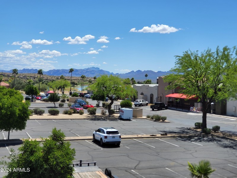 Plenty of Free Parking