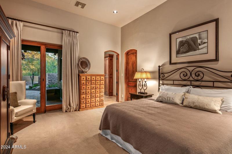 62-web-or-mls-Guest Suite