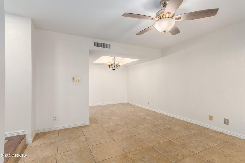 Dining room/Living Room