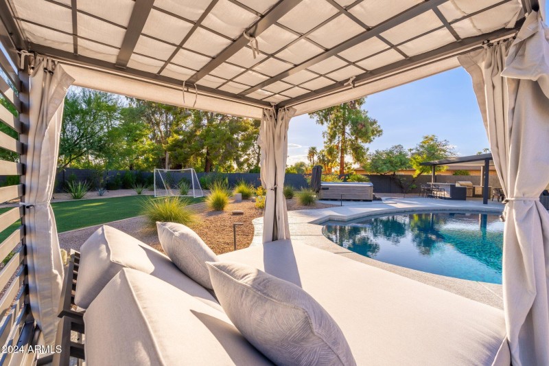 6025 E Charter Oak Rd - 61