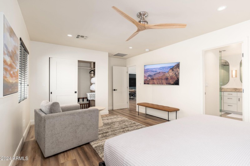 6025 E Charter Oak Rd - 28