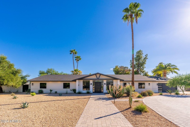 6025 E Charter Oak Rd - 01