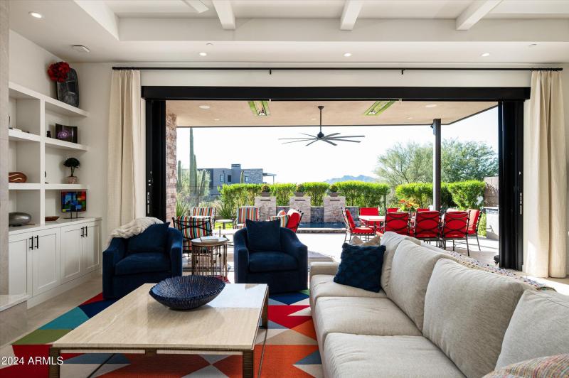 09-37200NCaveCreekRdUnit1034-9