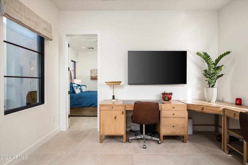 29-37200NCaveCreekRdUnit1034-29