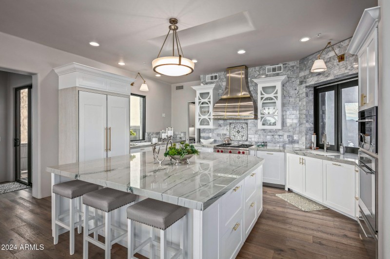 009_Kitchen