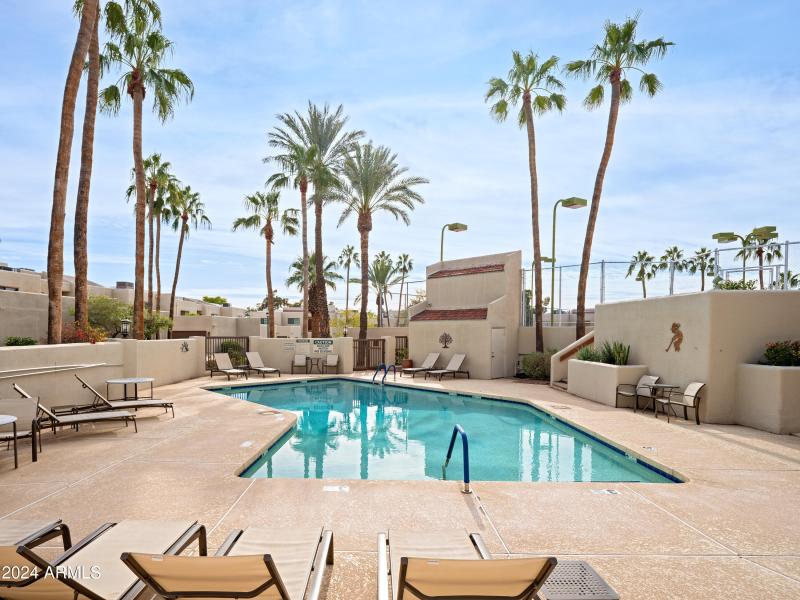 PROPERTYIMAGECO_6206N30thPl_WEB-2