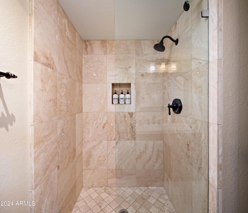 PROPERTYIMAGECO_6206N30thPl_WEB-14