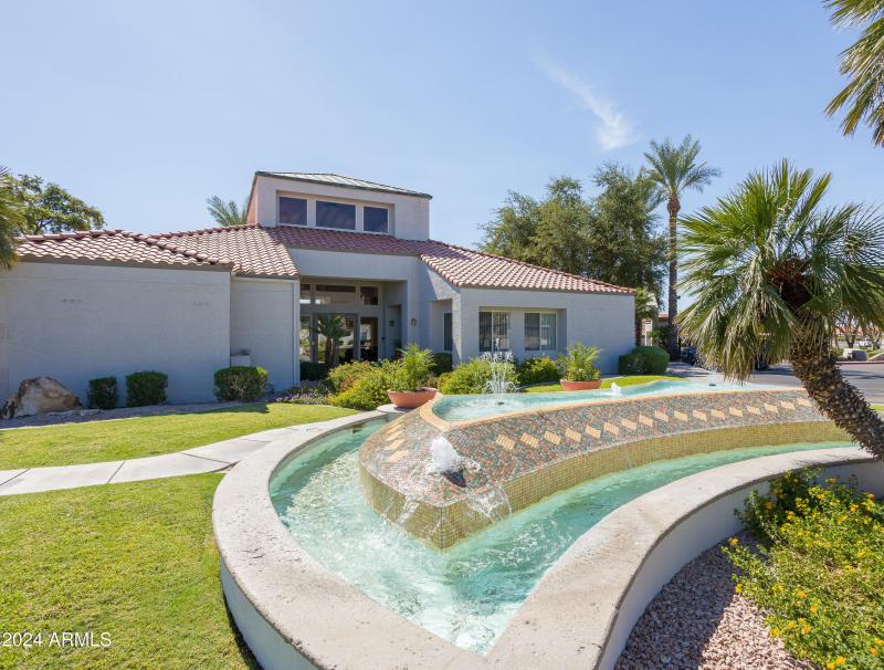 PropertyImageCo_1137ESahuaroDrUnit1033_W