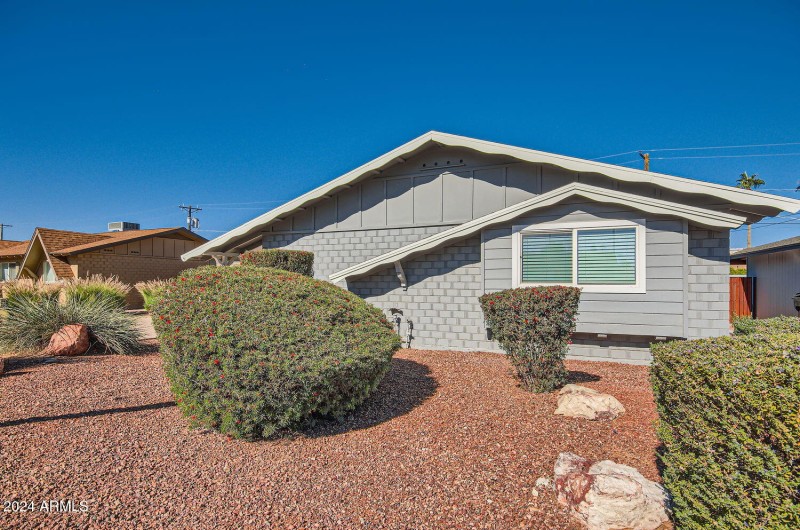 8310 E Devonshire Ave - Web Quality - 00