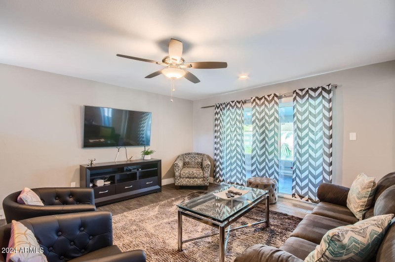 8310 E Devonshire Ave - Web Quality - 00