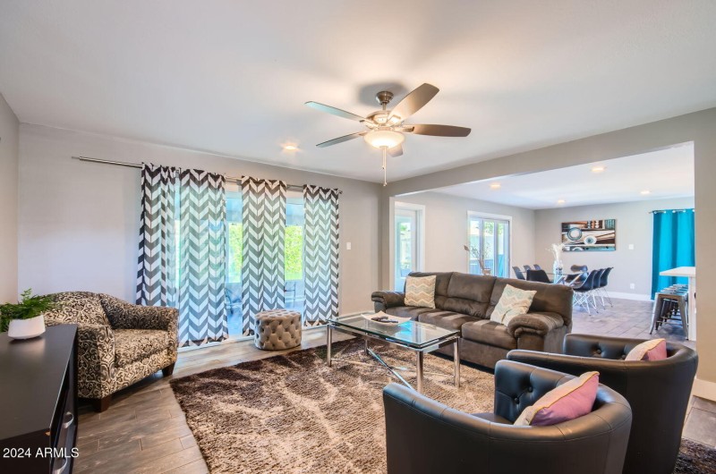 8310 E Devonshire Ave - Web Quality - 00