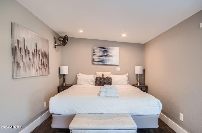 8310 E Devonshire Ave - Web Quality - 01