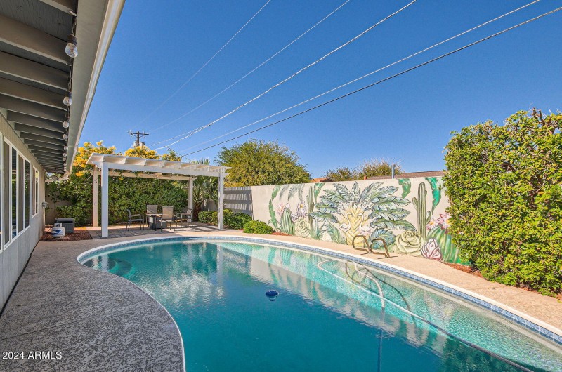 8310 E Devonshire Ave - Web Quality - 02