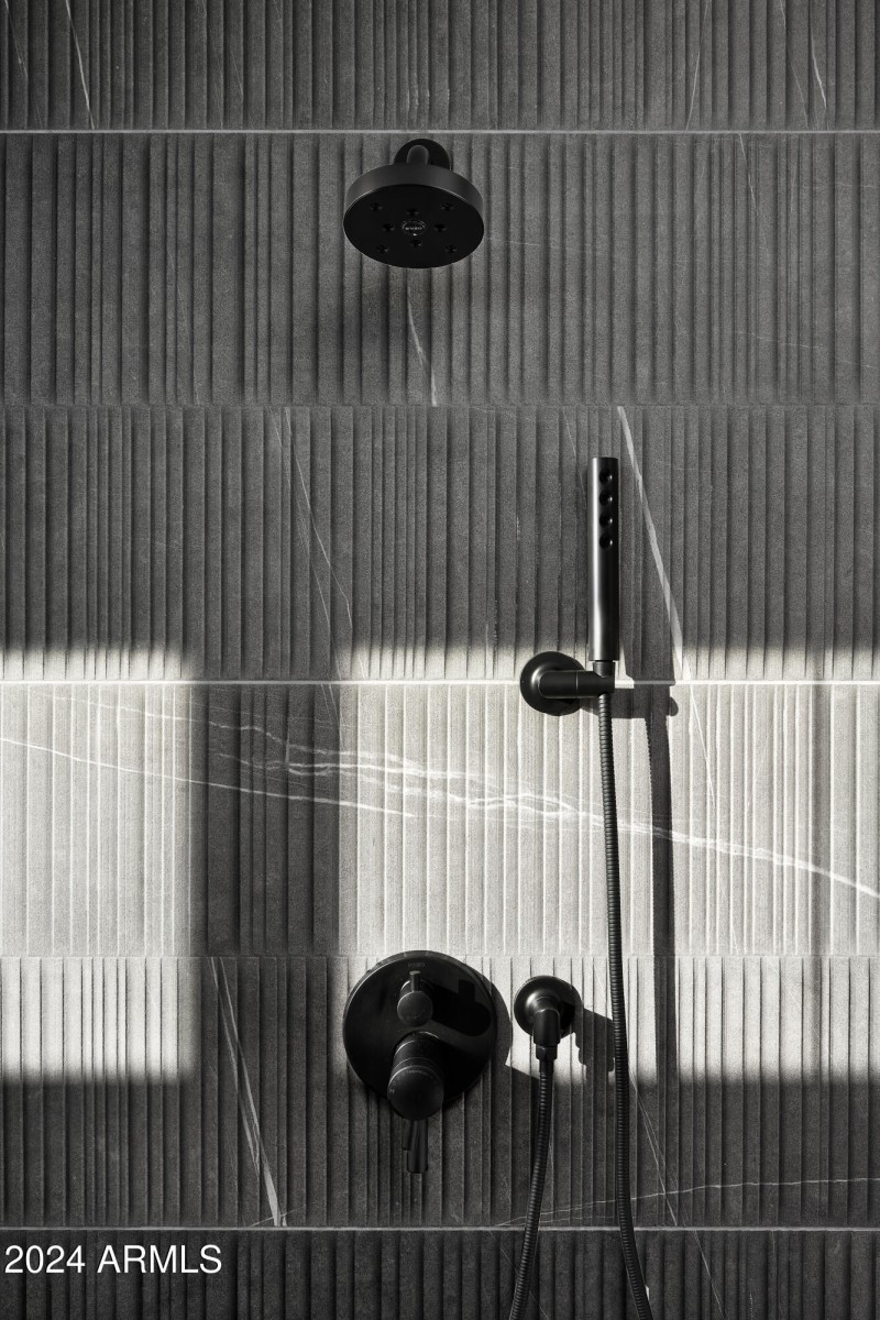 Designer Shower Fixtures