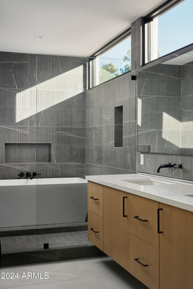 Spa-Inspired Primary Bath