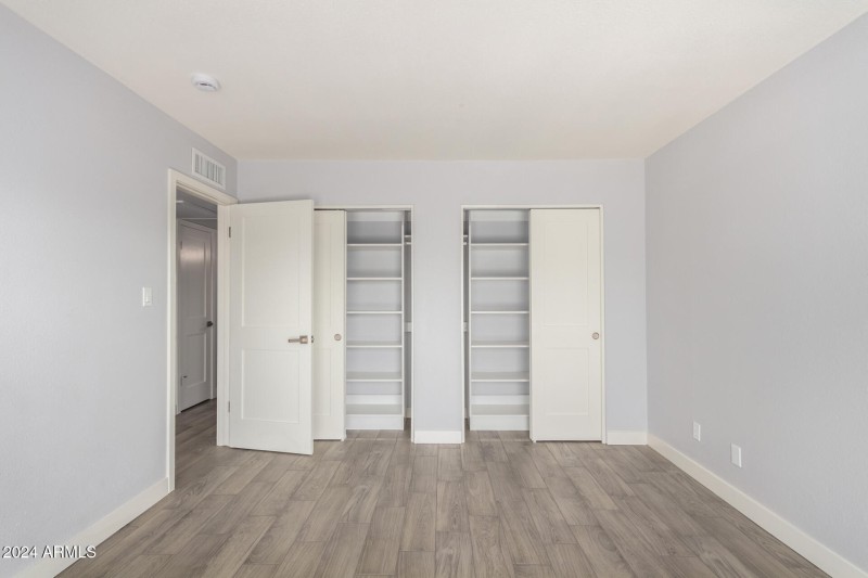 17 Master Bedroom