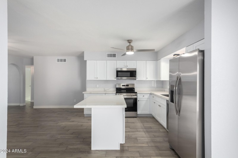 33 Kitchen