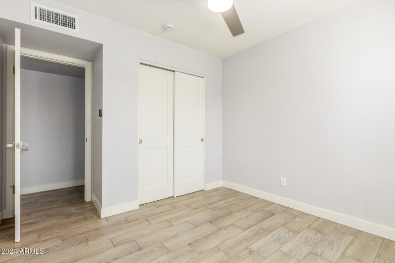 41 Bedroom 2 (2)