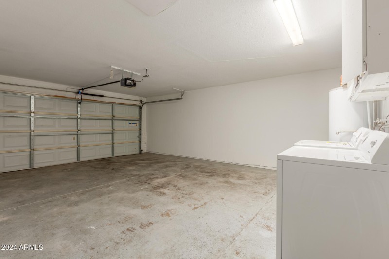 44 Garage (2)
