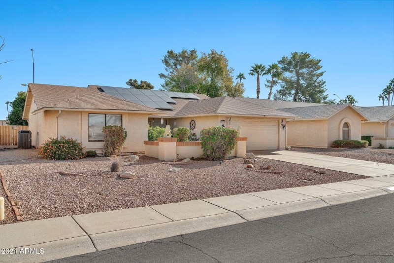 18903 N 97th Ln-3