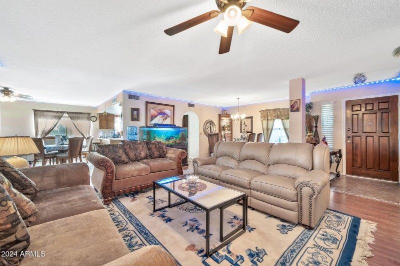 18903 N 97th Ln-7
