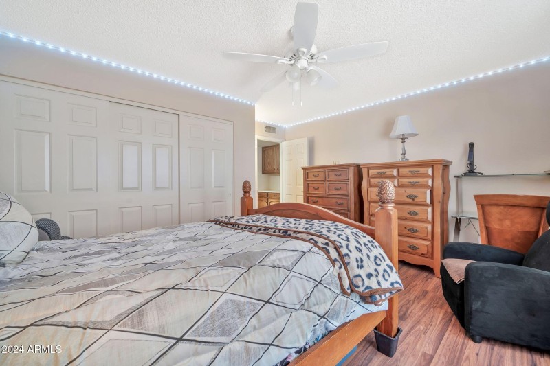 18903 N 97th Ln-29