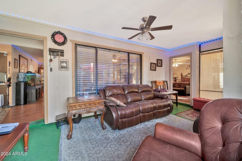 18903 N 97th Ln-24