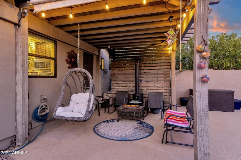 52-web-or-mls-15019-n-mayflower-dr
