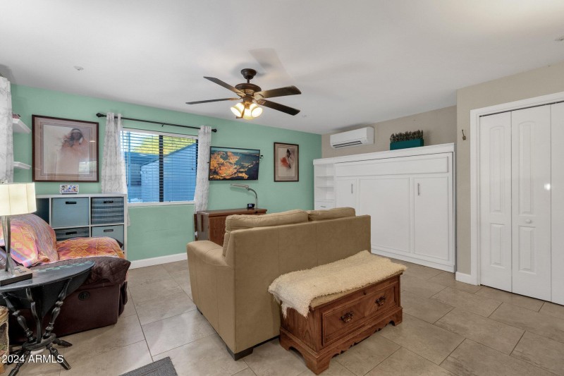 56-web-or-mls-15019-n-mayflower-dr