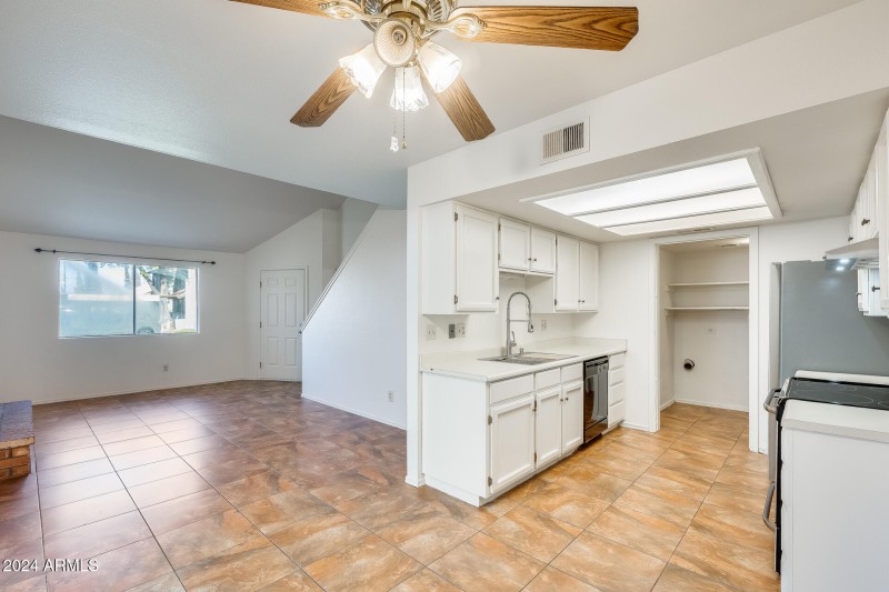Kitchen/Dining/Family