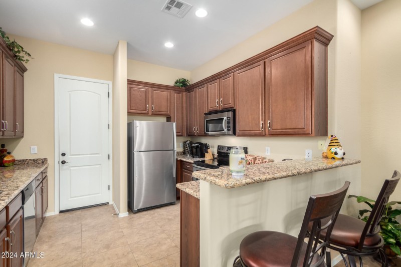 10 Kitchen