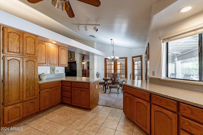 Vaulted Ceiling Not Load Bearing Wall