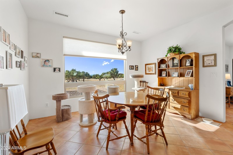 11-Dining Room
