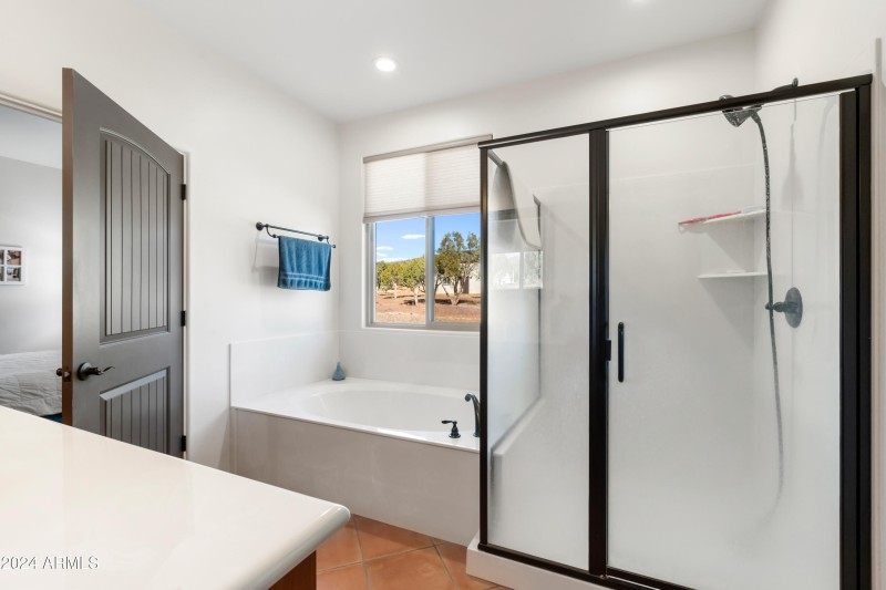 14-Bathroom