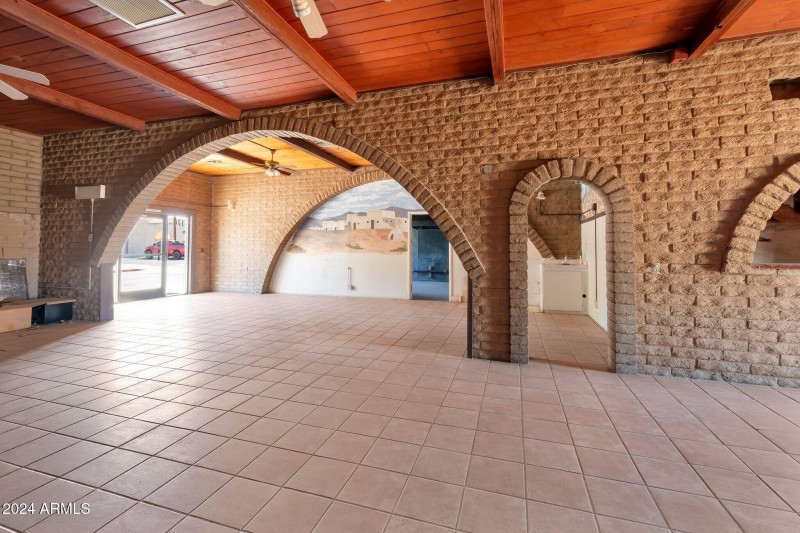 13-web-or-mls-QP-2431